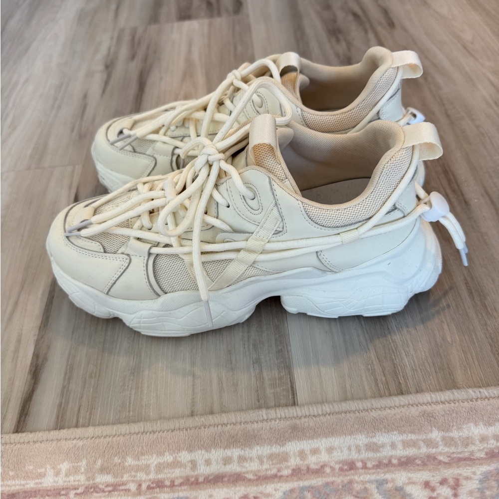 Beau Today Women’s Chunky Cream Platform Dad Shoe Sneakers